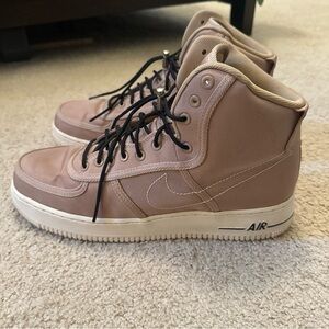 Nike High-Top Air Force 1 Sneakers in Tan and Black